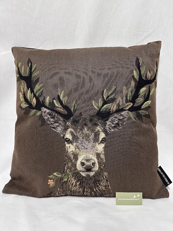 Afbeelding laden in Galerijviewer, Gobelin Kussen Hert met Bloem Oranje, brown