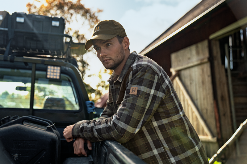 Afbeelding laden in Galerijviewer, Härkila Asmund Insulated Wool Shirt, willow green/phantom