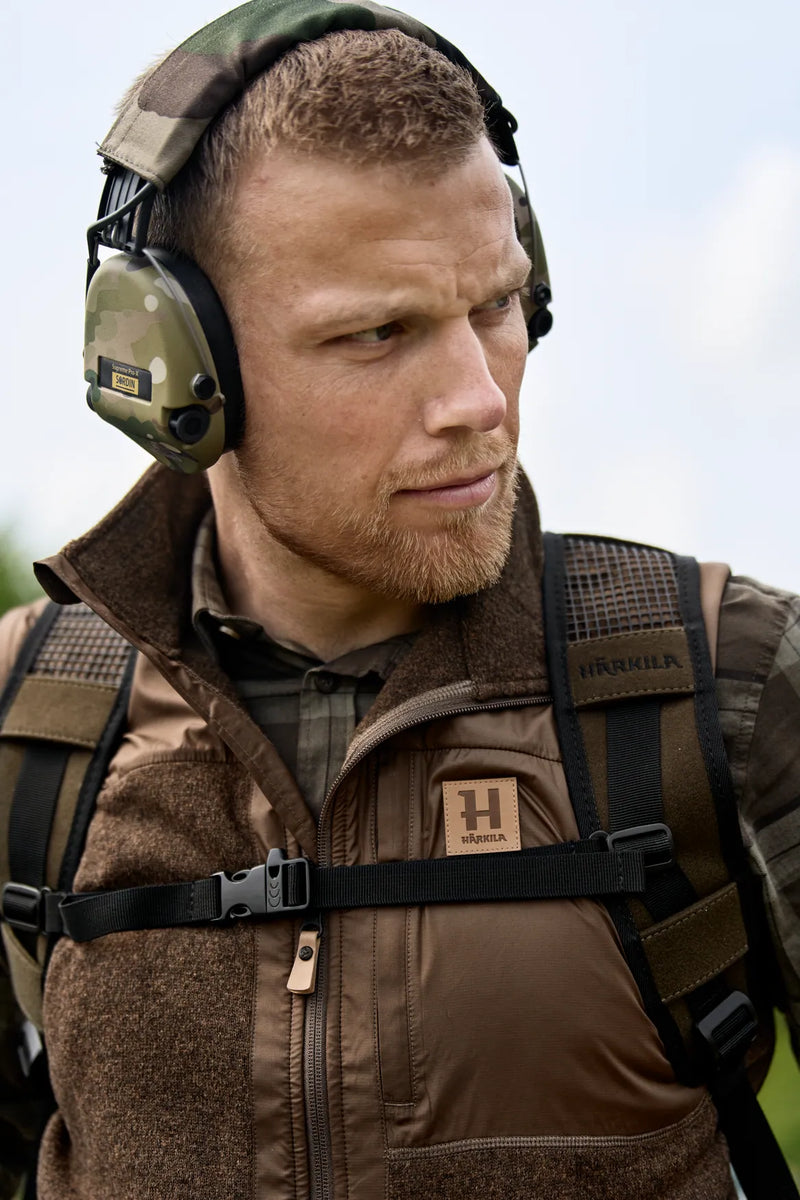 Afbeelding laden in Galerijviewer, Härkila Kalix Fleece Waistcoat, dark earth