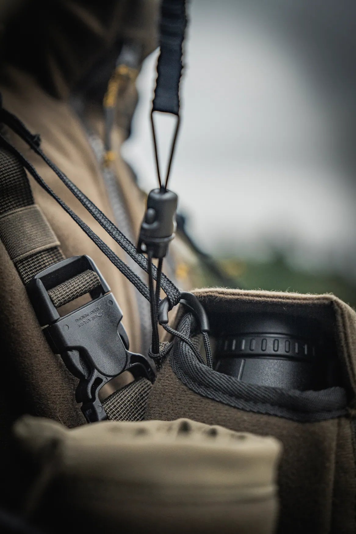 Härkila Thermal Spotter Pouch, dark willow green