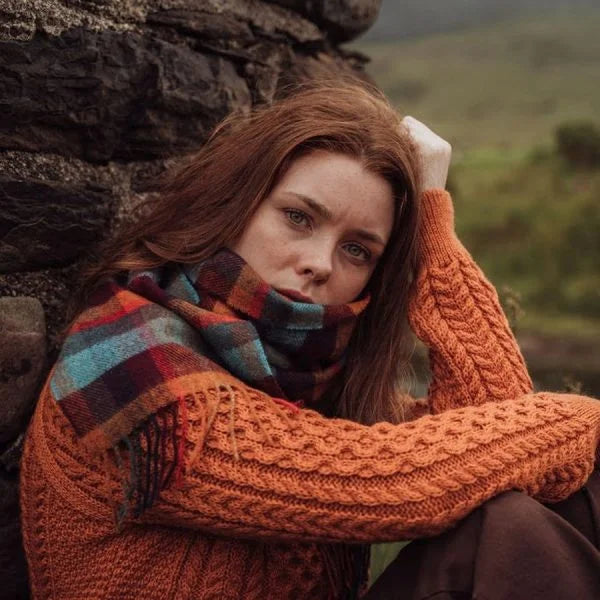 Afbeelding laden in Galerijviewer, John Hanly Lamswollen Sjaal, multicolor block