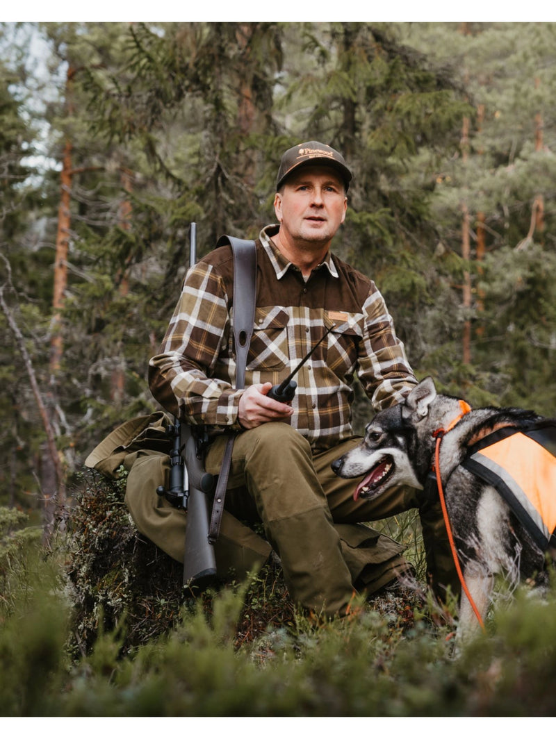 Afbeelding laden in Galerijviewer, Pinewood Douglas Shirt, olive green/crème white