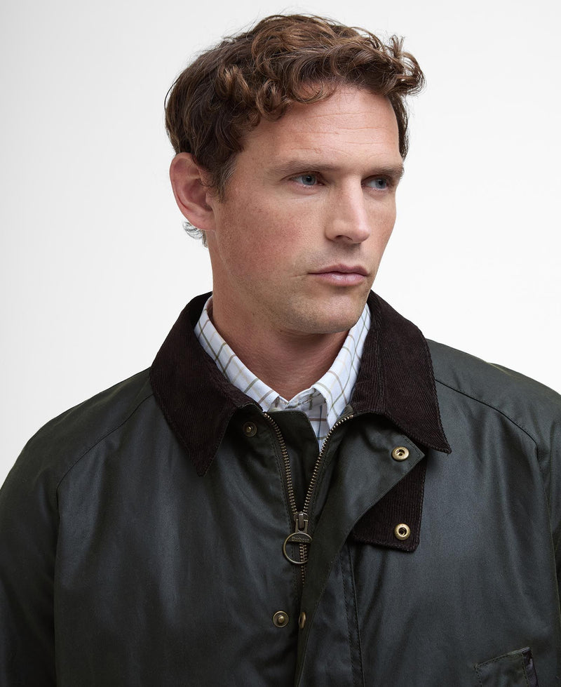 Afbeelding laden in Galerijviewer, Barbour Halton Wax Jacket in Fern