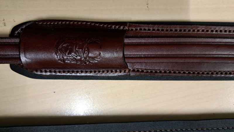 Afbeelding laden in Galerijviewer, Geweerriem Leer met neopreen rug en snelsluiting (kopie)-Het Brabants Jachthuis-Het Brabants Jachthuis