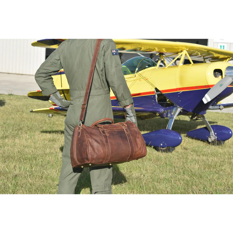 Afbeelding laden in Galerijviewer, Greenwood Victoria Leren Reistas, 46 liter, sandaal