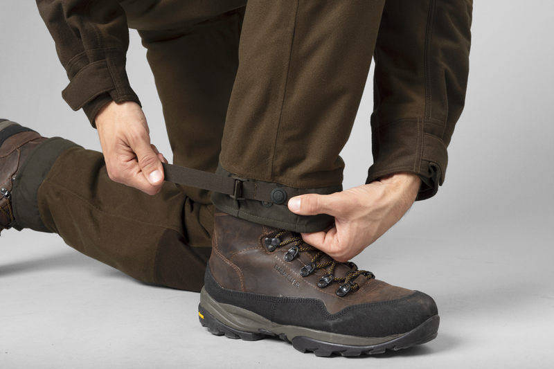 Load image into Gallery viewer, Härkila Forest Hunter GTX Trousers, hunting green/shadow brown
