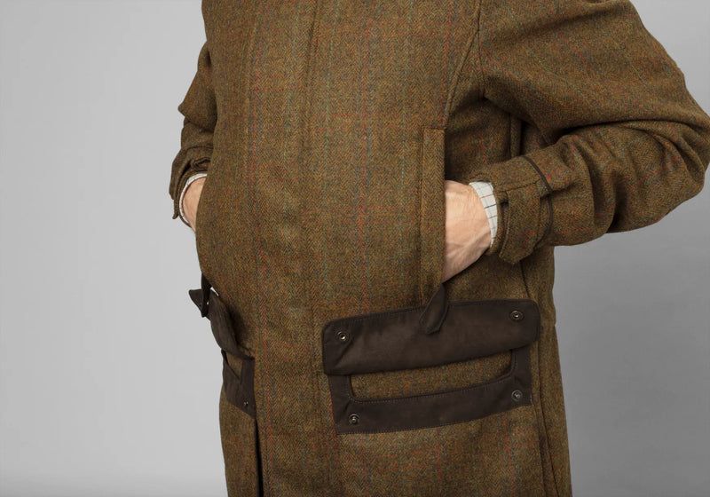 Afbeelding laden in Galerijviewer, Härkila Kenmore GTX Jacket, terragon brown
