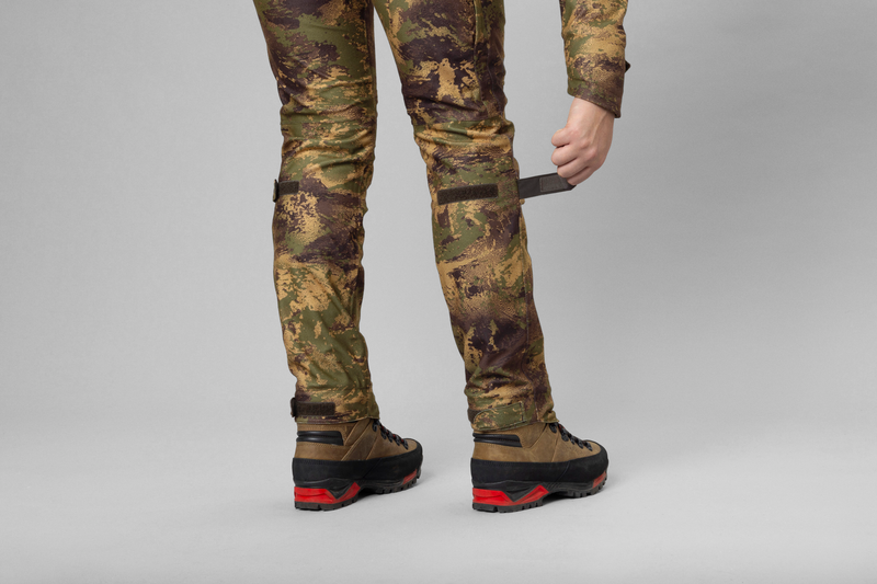 Load image into Gallery viewer, Härkila Deer Stalker Camo HWS Trousers Women, forest
