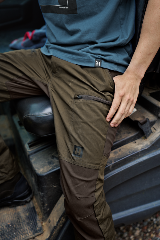 Härkila Fjell Trousers, willow green/shadow brown