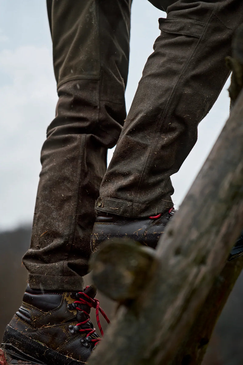 Afbeelding laden in Galerijviewer, Härkila Aspire HWS Trousers Women, hunting green/shadow brown
