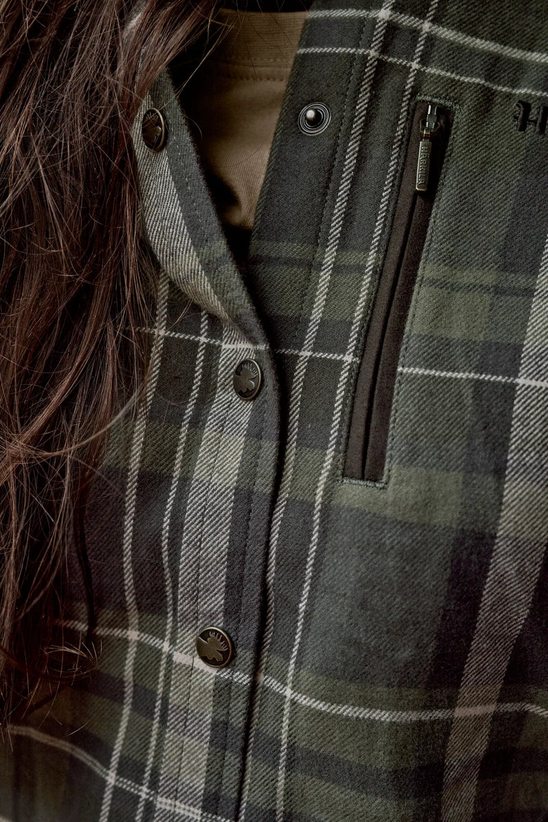 Afbeelding laden in Galerijviewer, Härkila Pajala L/S Shirt Women, olive check
