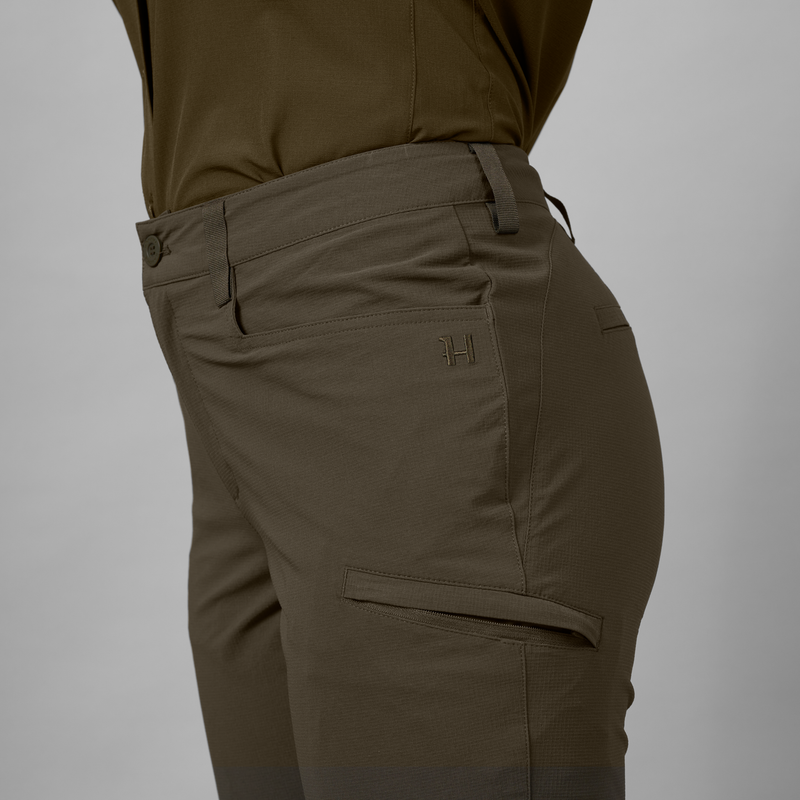 Laden Sie das Bild in Galerie -Viewer, Härkila Trail trousers Women Willow green - Het Brabants Jachthuis
