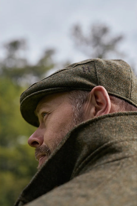 Härkila Kenmore Classic Flat Cap, forest green/herringbone