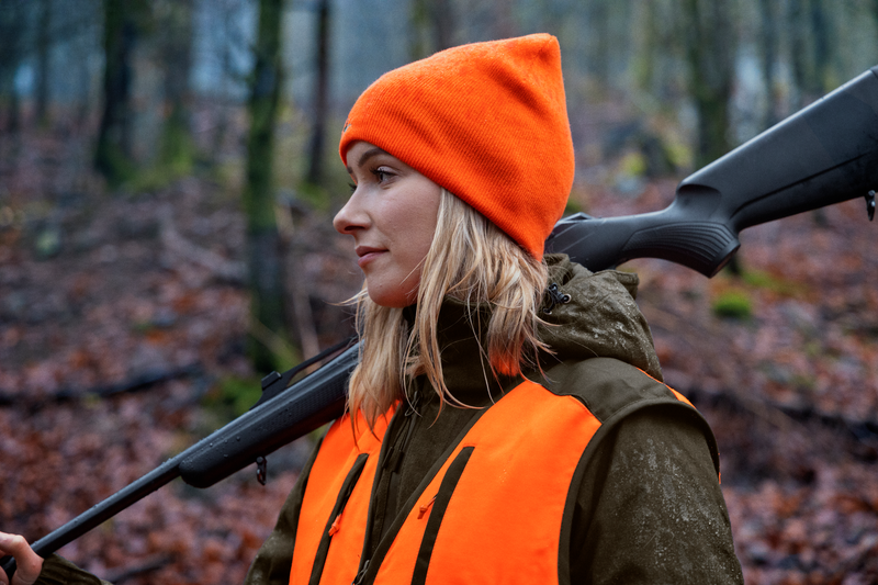 Afbeelding laden in Galerijviewer, Seeland Ian Reversible Beanie, hi-vis orange/pine green
