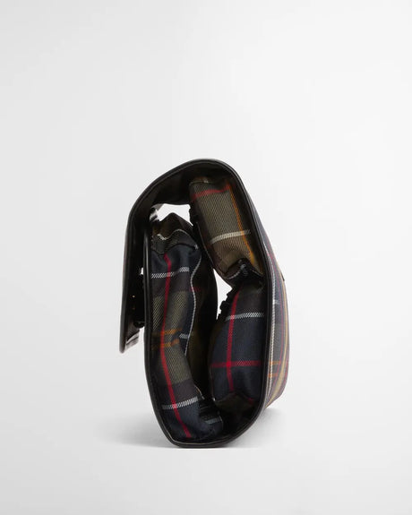 Barbour Tartan Hanging Washbag, classic