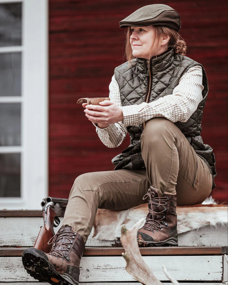 Afbeelding laden in Galerijviewer, Pinewood Nydala Classic Vest Women, moss green
