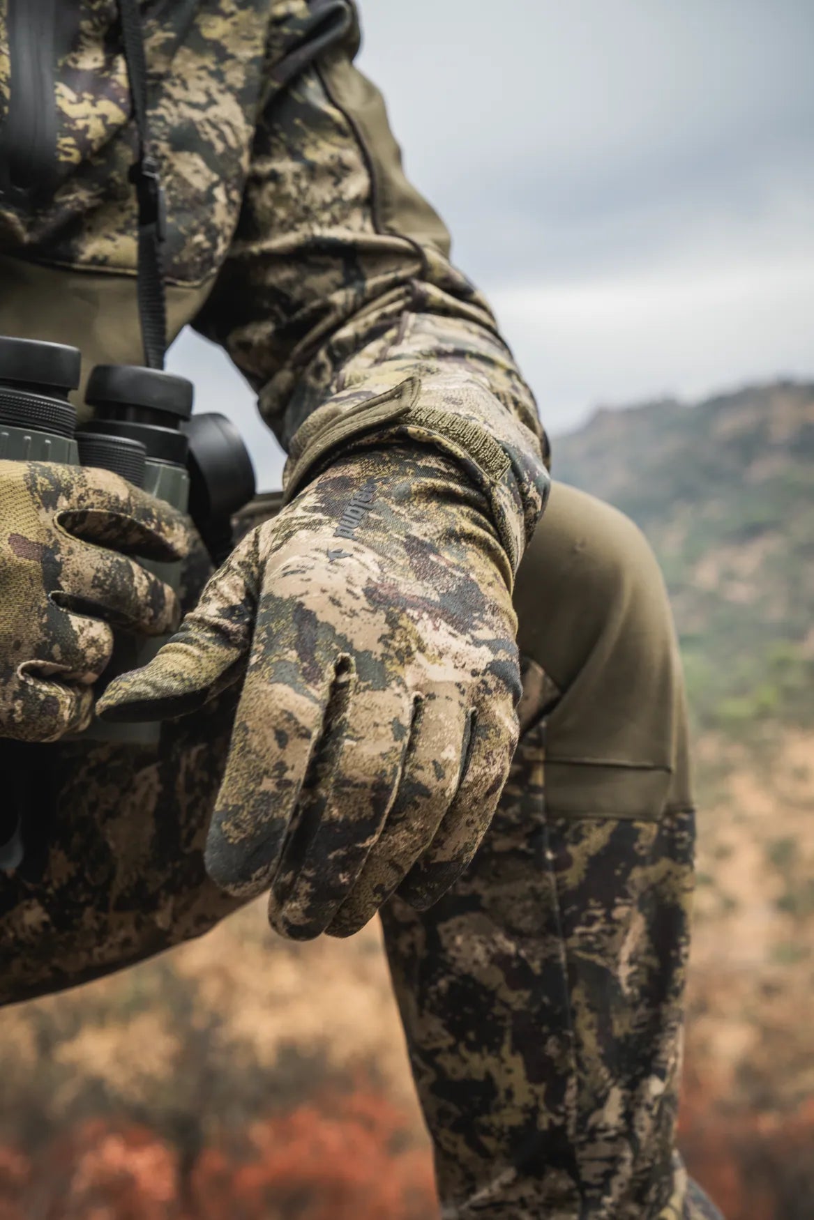 Seeland Grip Camo Gloves, InVis MPC green