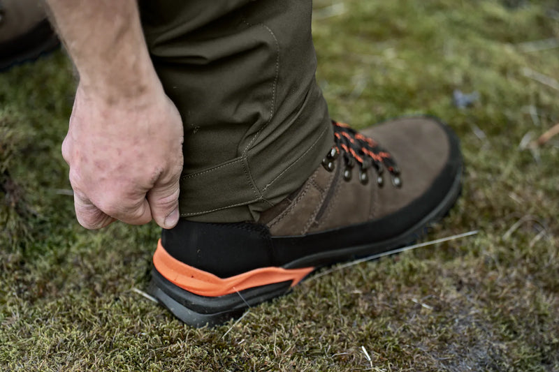 Afbeelding laden in Galerijviewer, Seeland Ash Outdoor Trousers, pine green
