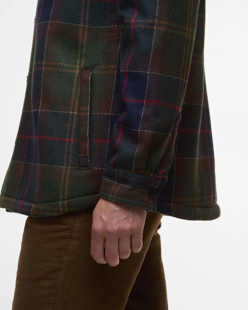Afbeelding laden in Galerijviewer, Barbour Willberry Overshirt, classic tartan
