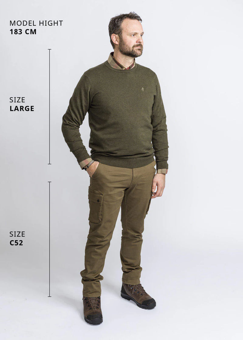Afbeelding laden in Galerijviewer, Pinewood Värnamo Crewneck Knitted Sweater Men, green melange

