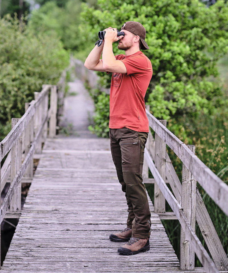 Afbeelding laden in Galerijviewer, Pinewood Furudal Caribou Hunt Trousers, suède brown/dark olive
