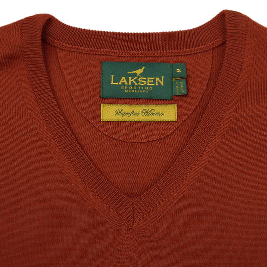 Laksen Sussex, merino herentrui met V-hals, burnt orange