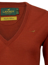 Laksen Camilla, merino damestrui met V-hals, burnt orange