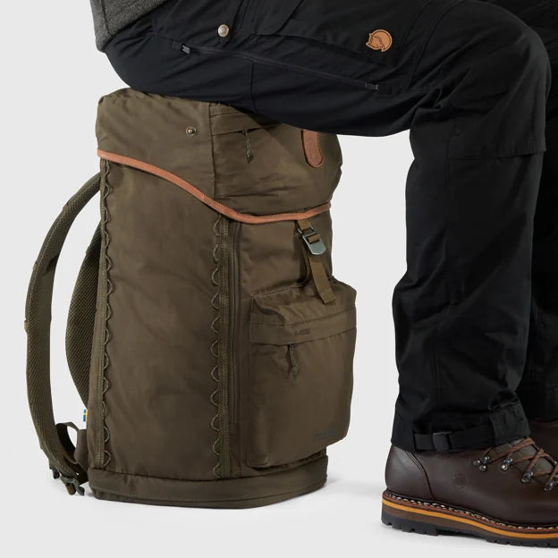 Afbeelding laden in Galerijviewer, Fjällräven Singi Stubben, dark olive
