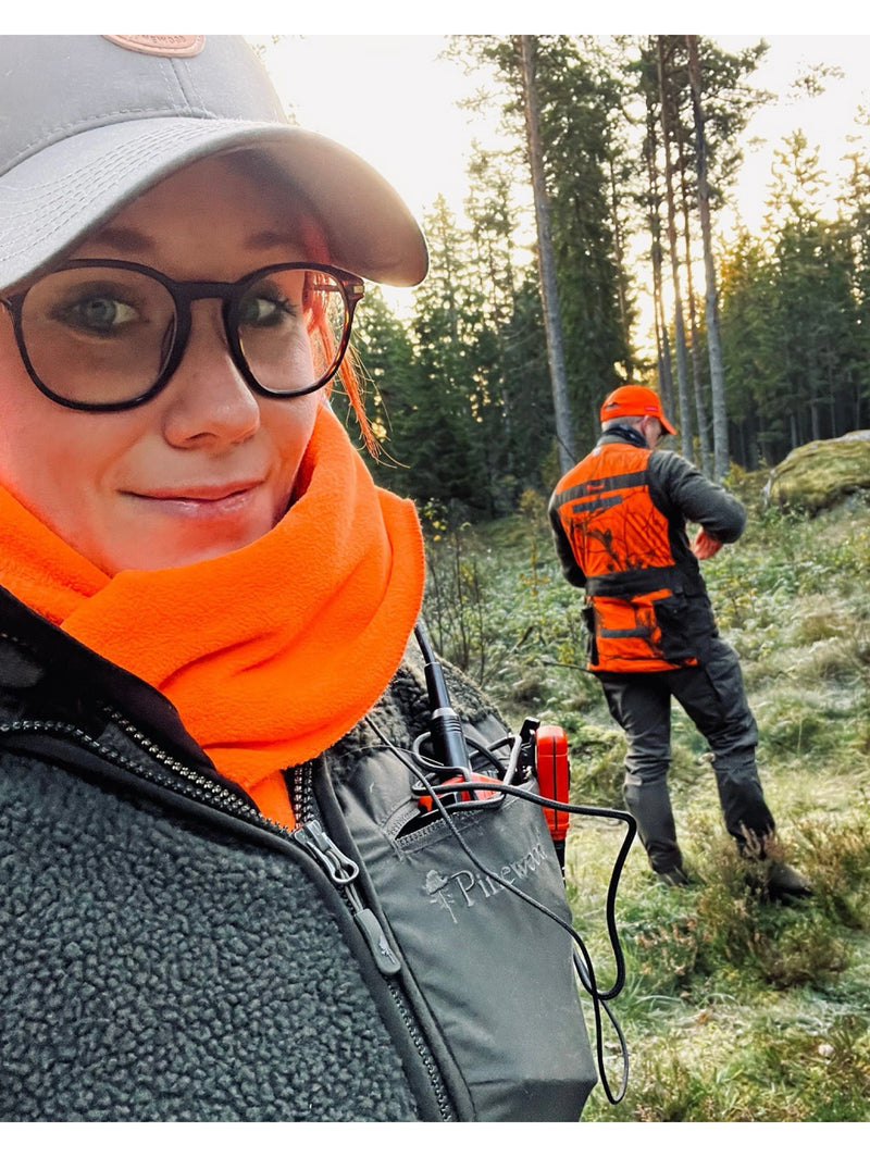 Afbeelding laden in Galerijviewer, Pinewood Microfleece Sjaal
