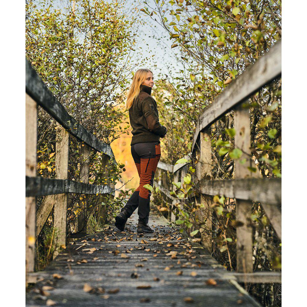 Pinewood Hurricane Sweater Women, dark green/dark brown