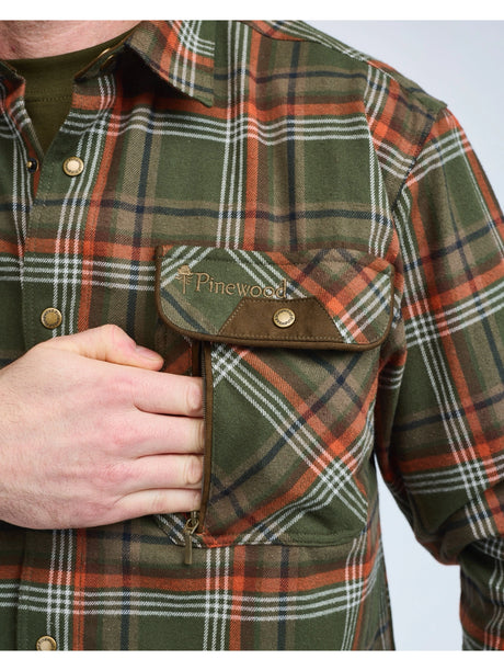 Pinewood Prestwick Exclusive Shirt M, green/burned orange