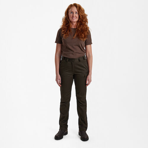 Laden Sie das Bild in Galerie -Viewer, Deerhunter Lady Traveler Trousers Chestnut Brown - Het Brabants Jachthuis
