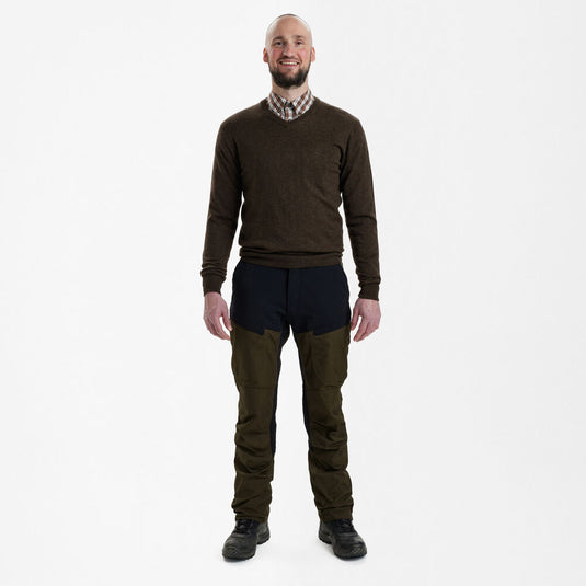 Deerhunter Kingston with V-neck, dark elm