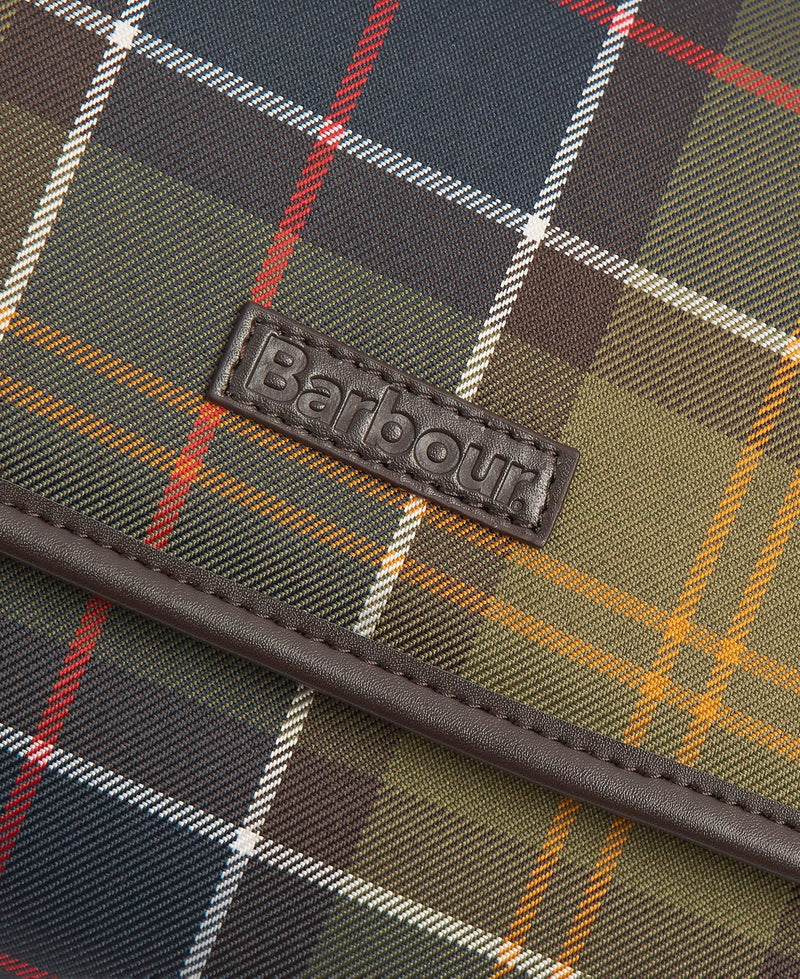 Load image into Gallery viewer, Barbour Tartan Hanging Washbag
