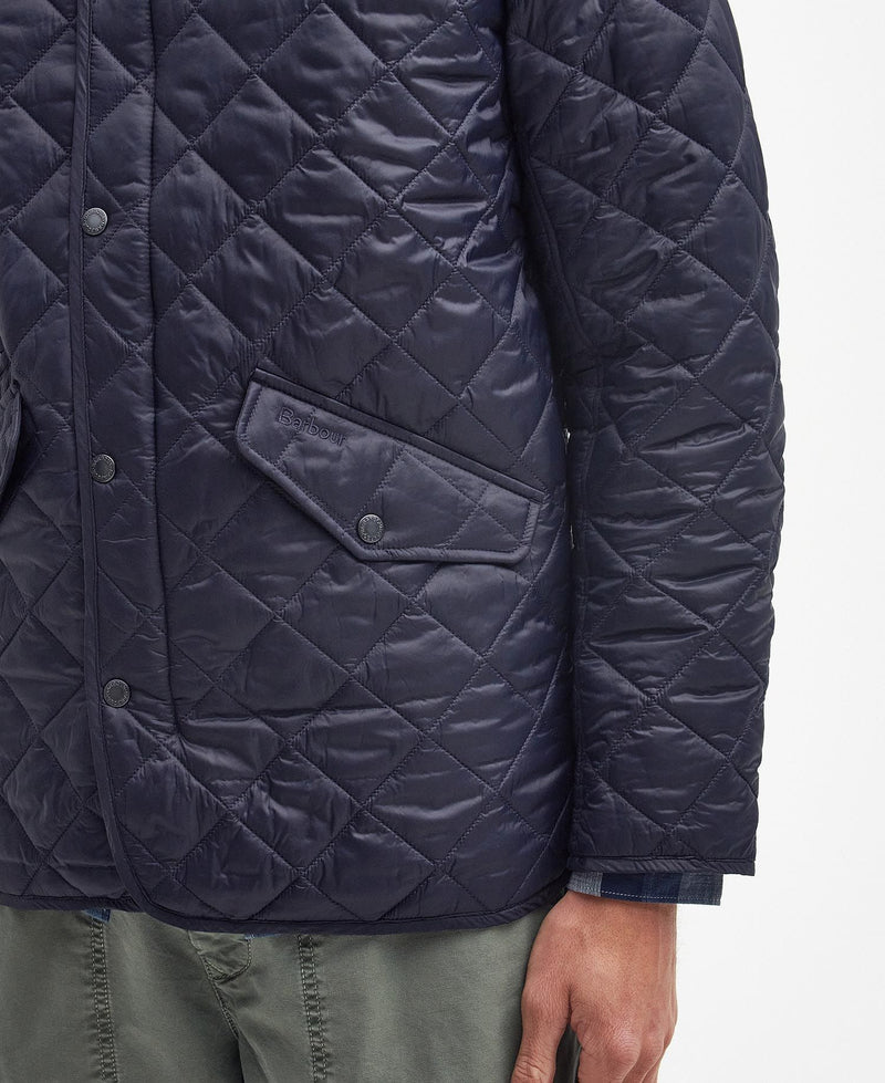 Afbeelding laden in Galerijviewer, Barbour Modern Chelsea Quilt, navy
