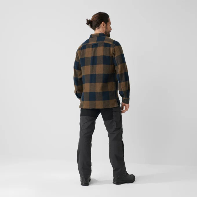 Afbeelding laden in Galerijviewer, Fjällräven Canada Shirt M, chestnut/dark navy
