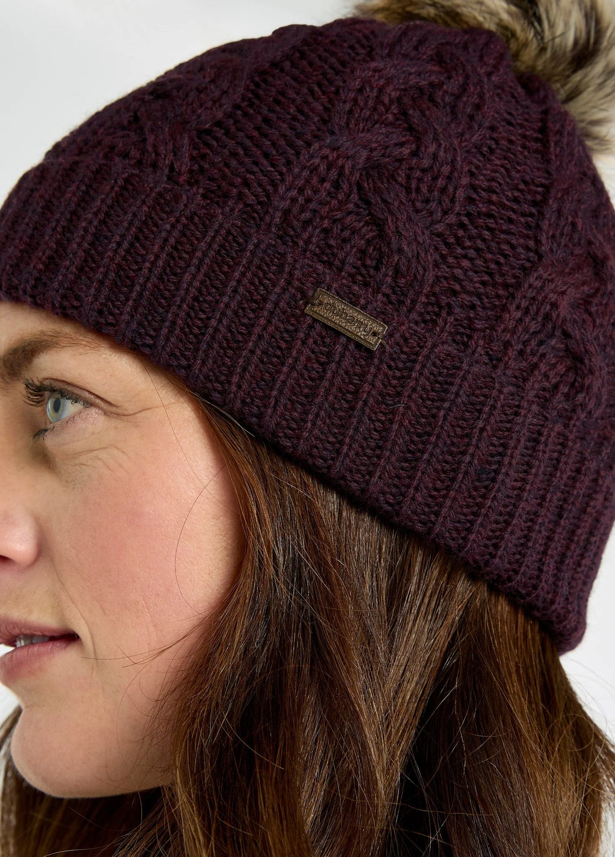 Dubarry Edenmore, set van gebreide muts en sjaal, damson