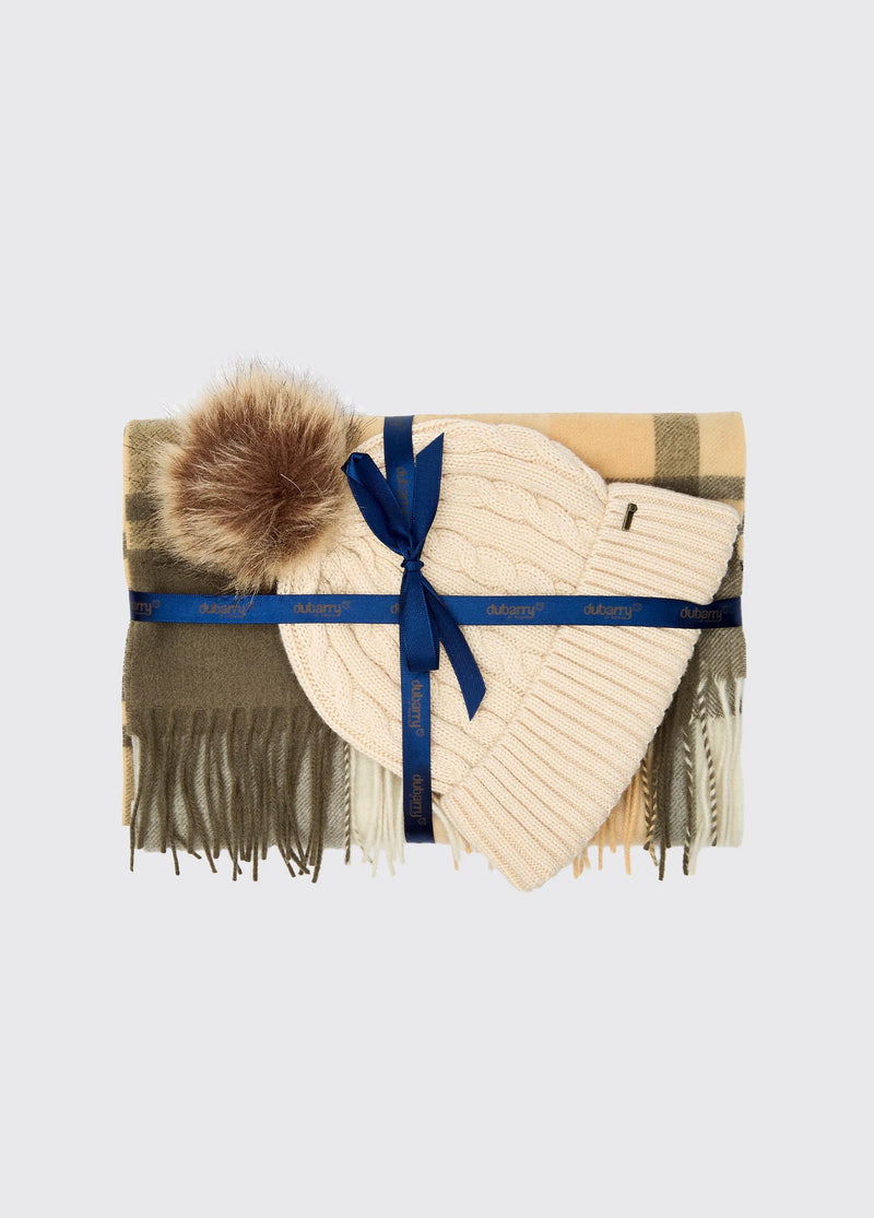 Afbeelding laden in Galerijviewer, Dubarry Foley set muts en sjaal, dusky green
