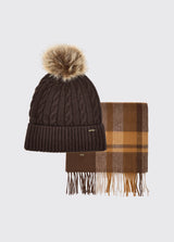 Dubarry Foley, set muts en sjaal, elk