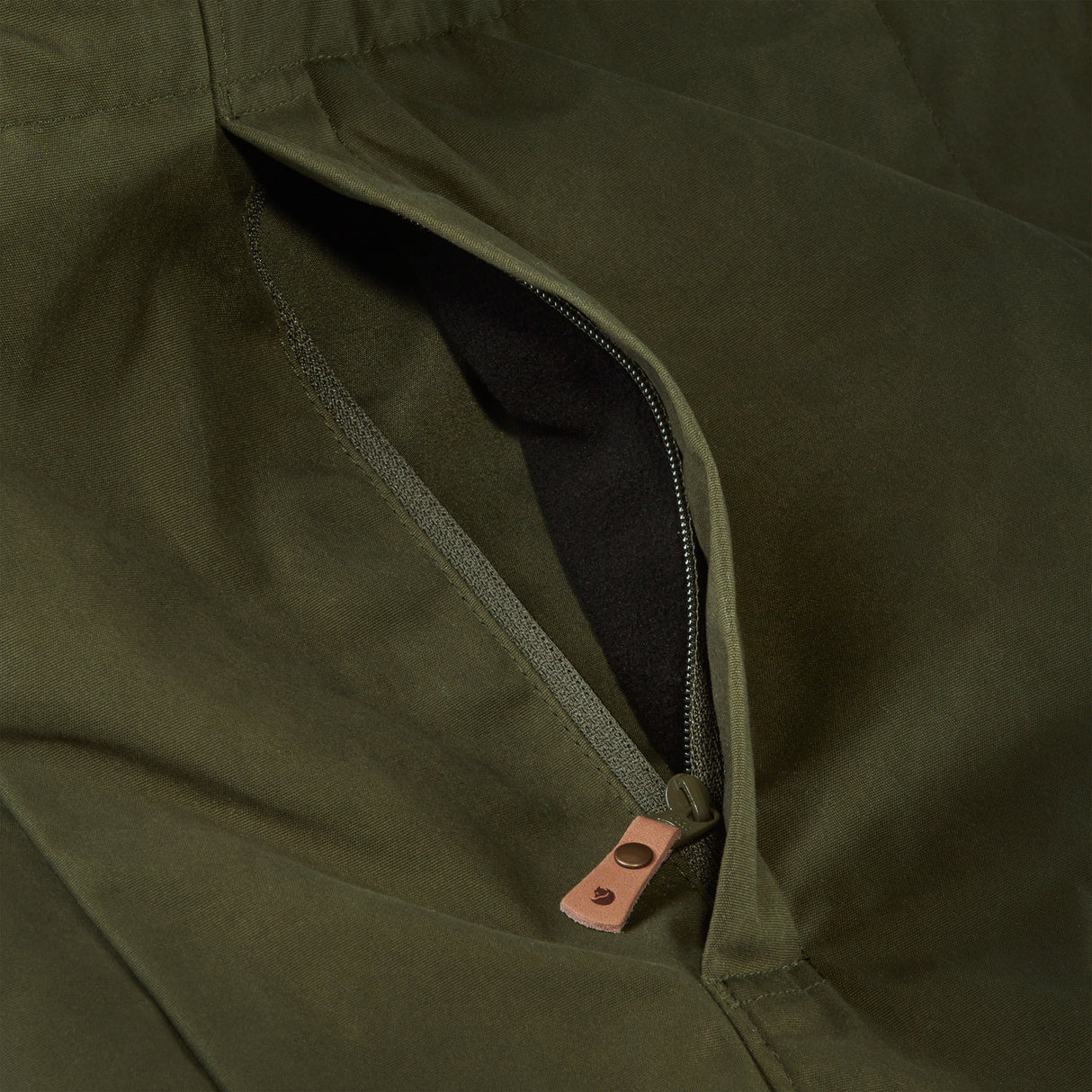 Fjällräven Karla Hydratic Jacket W, deep forest