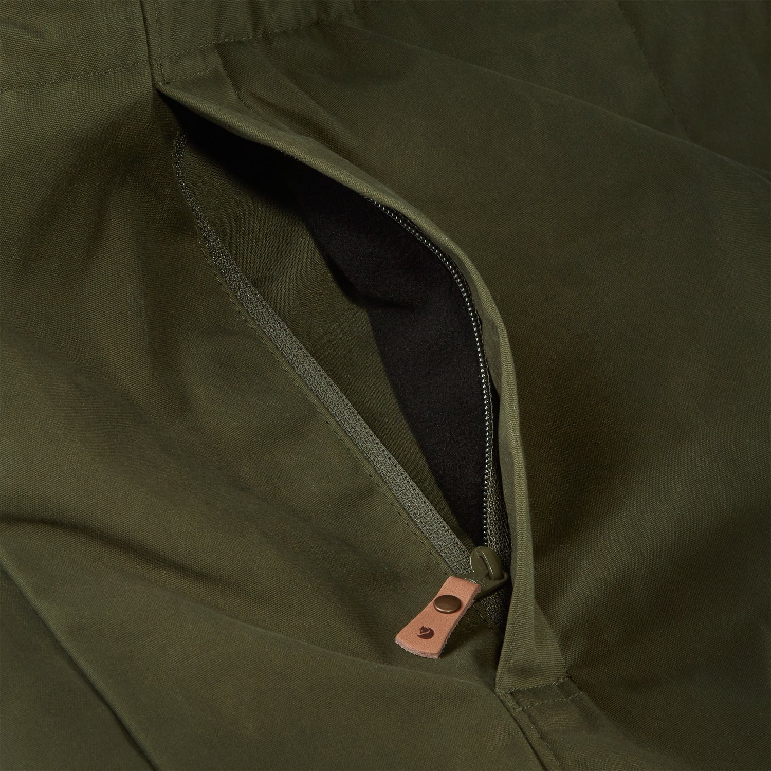 Fjällräven Karla Hydratic Jacket W, deep forest