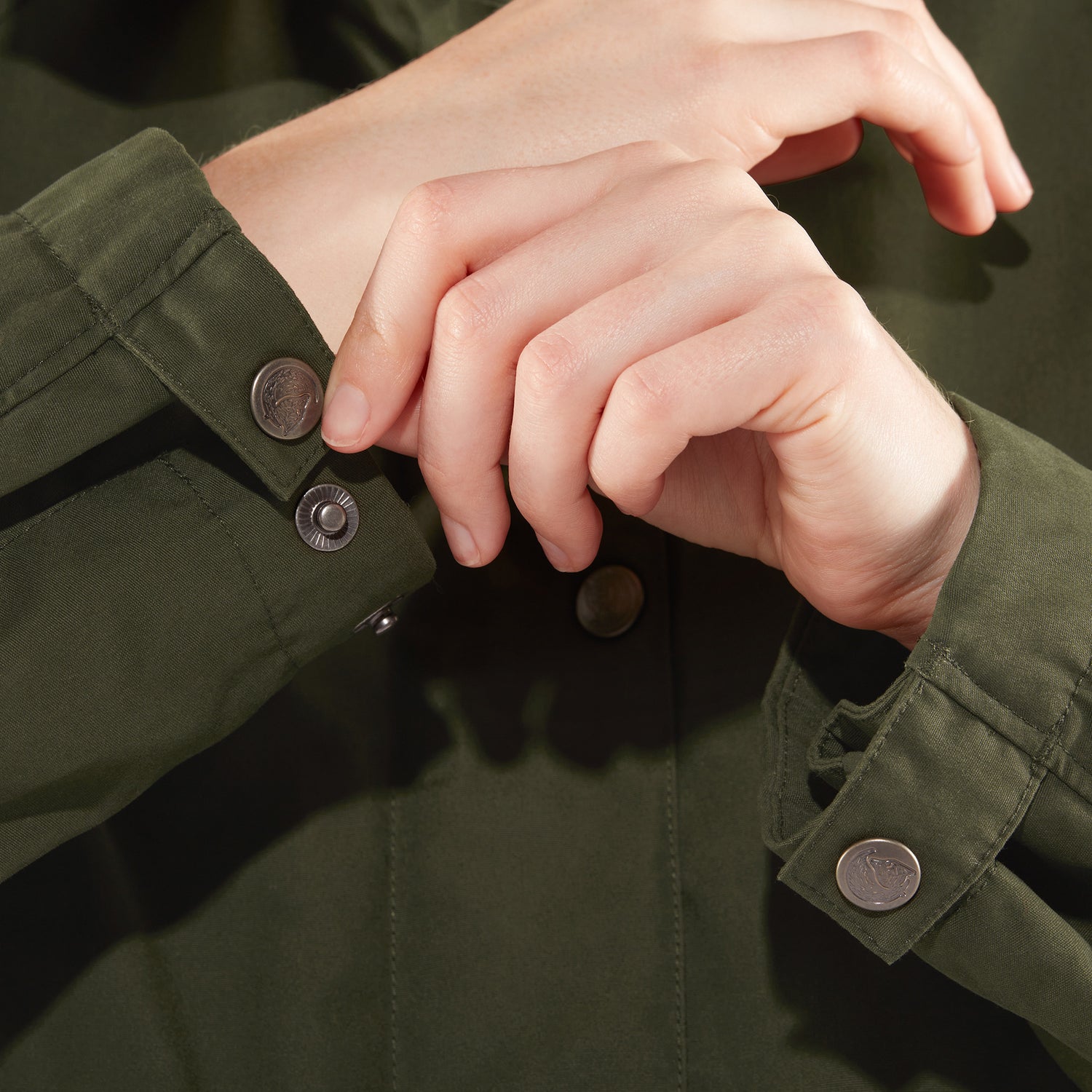 Fjällräven Karla Hydratic Jacket W, deep forest