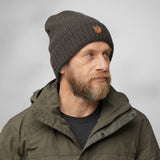 Fjällräven Sörmland Reversible Beanie, dark olive
